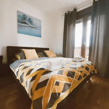 Apartment Nirvana 02