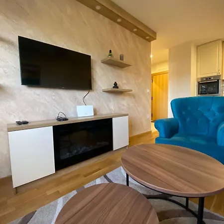 Apartment Nirvana 02 *